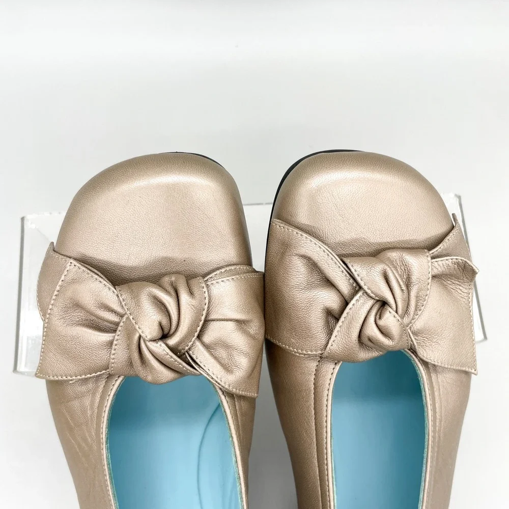 Thierry Rabotin Womens 39 9 Ballerina Bow Square Toe Metallic Champagne Wedge